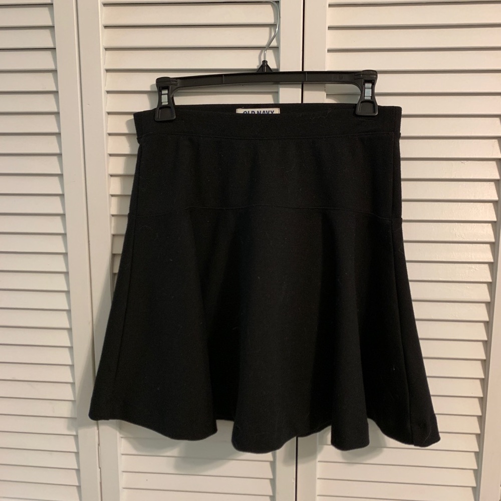 Black Old Navy Skater Skirt
